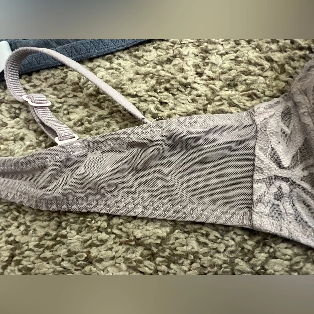 PINK Women’s Lace Push-Up Bra Bundle - Picture 12 of 13